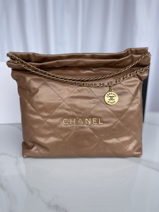 Chanel Handbags 994